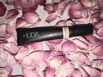 Huda-Beauty-Overachiever