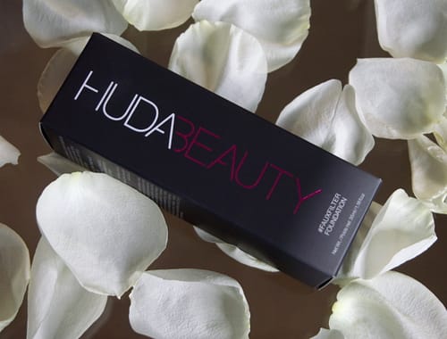huda-beauty-fauxfilter