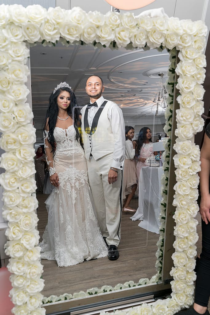 magic-mirror-enchanted-photobooth